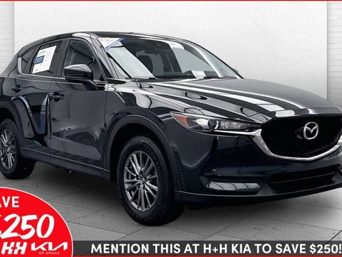 Used 2017 MAZDA CX-5 Touring FWD image 1