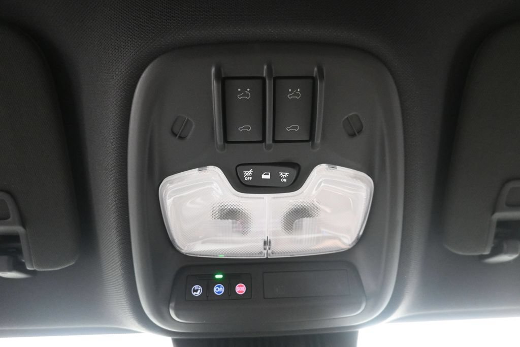 New 2026 Chevrolet Colorado ZR2 AWD/4WD image 19