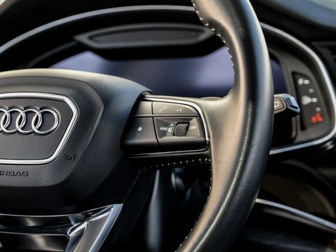 Used 2020 Audi Q8 Premium Plus image 18
