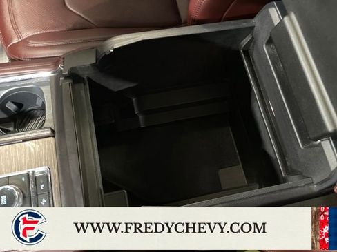 Used 2023 Ford Expedition Limited AWD/4WD image 35