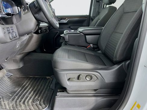 Used 2023 Chevrolet Silverado 1500 LT AWD/4WD image 26