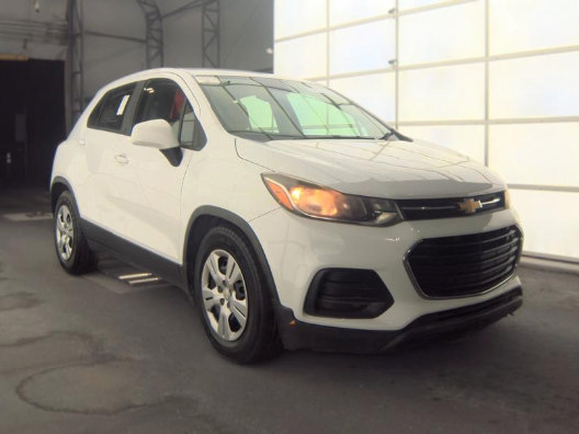 Used 2017 Chevrolet Trax LS FWD image 1