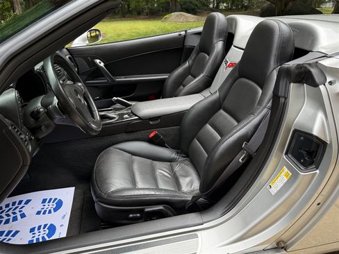 Used 2008 Chevrolet Corvette Convertible w/ Preferred Equipment Group RWD image 44