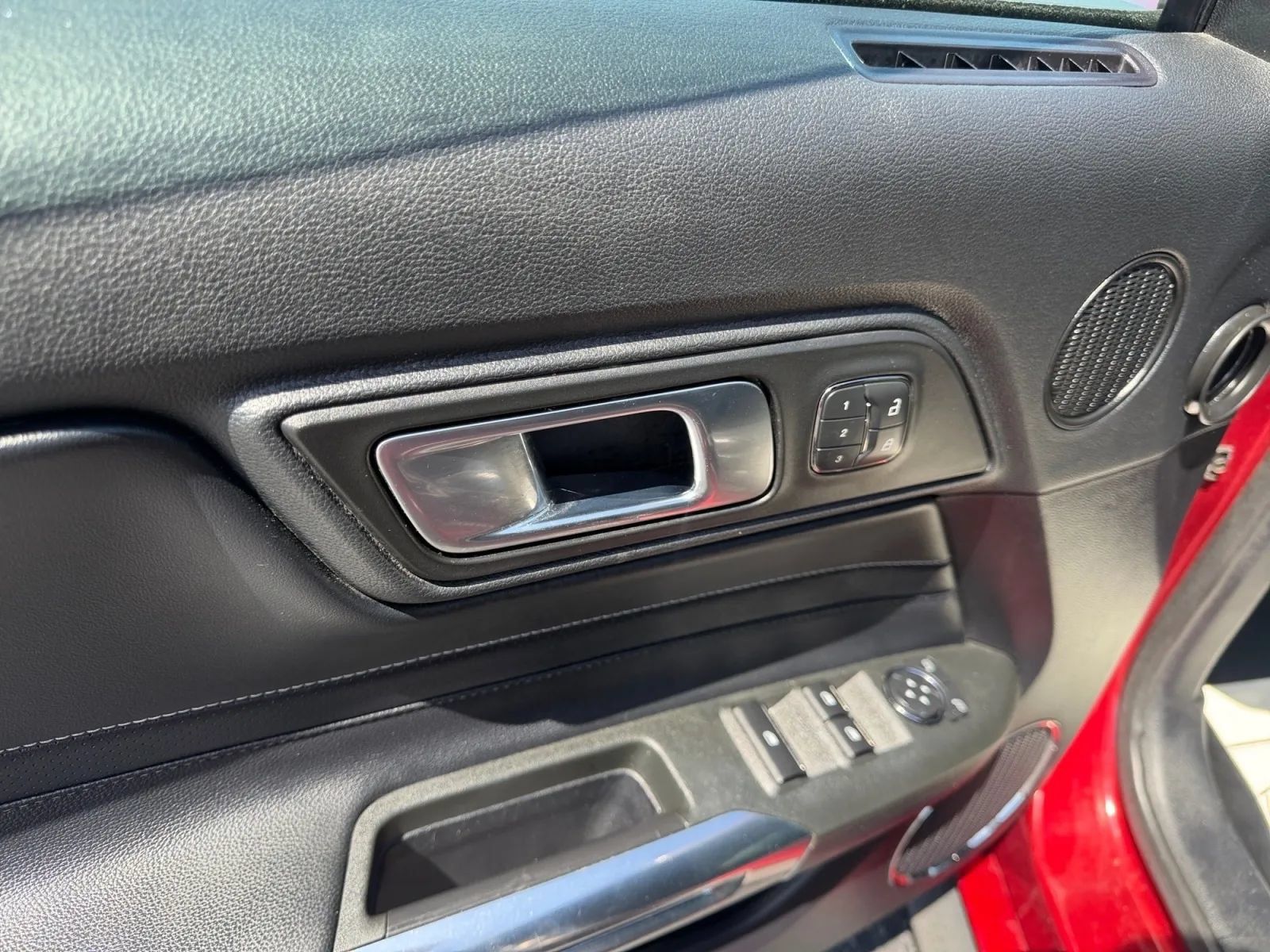 Used 2019 Ford Mustang Premium w/ Equipment Group 201A RWD image 13
