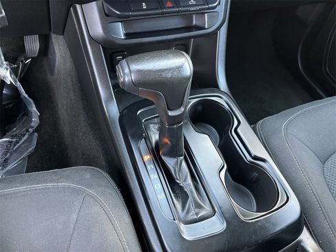 Used 2016 Chevrolet Colorado LT w/ LT Convenience Package image 14