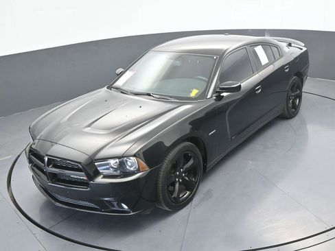 Used 2014 Dodge Charger R/T w/ Blacktop Package image 44
