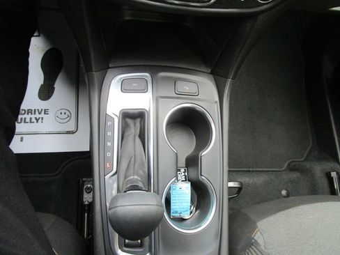 Used 2023 Chevrolet Equinox LT AWD/4WD image 16