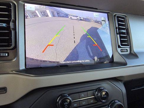 Used 2024 Ford Bronco Wildtrak image 18