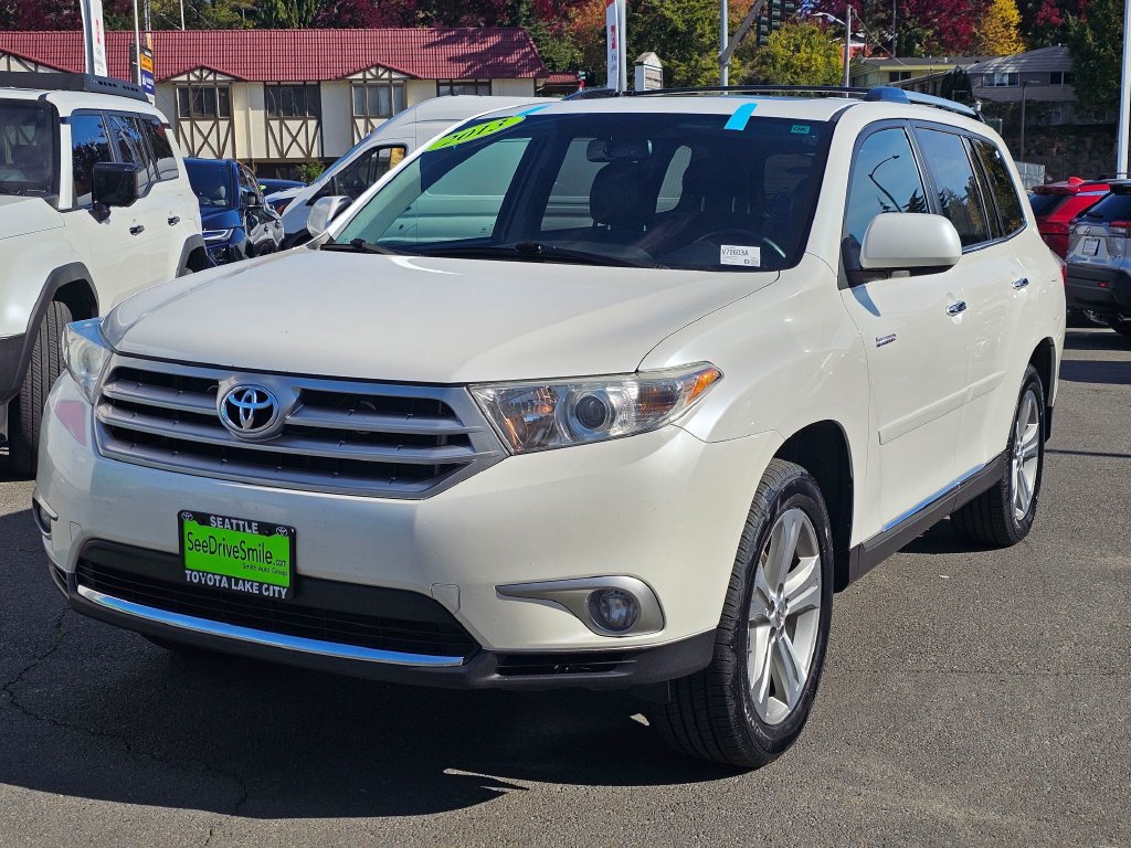 Used 2013 Toyota Highlander Limited AWD/4WD image 3