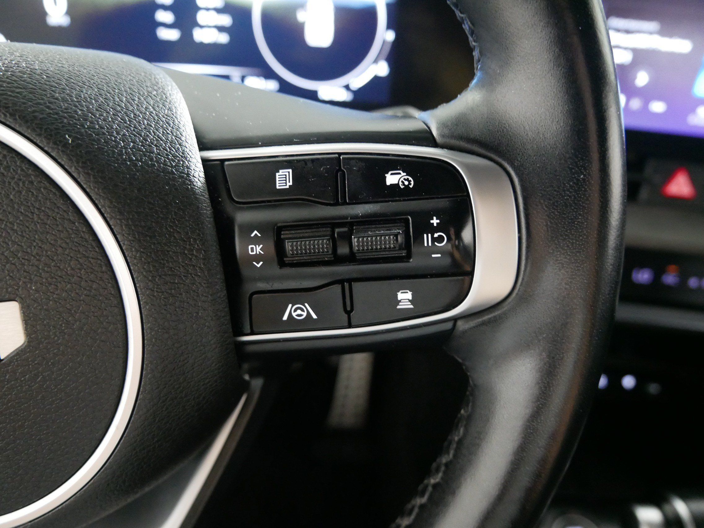 Used 2023 Kia Sportage X-Pro AWD/4WD image 28