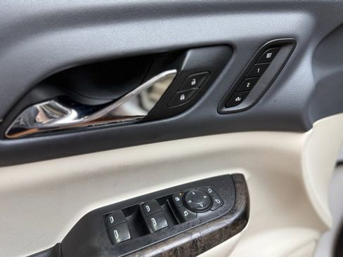 Used 2020 GMC Acadia Denali image 30