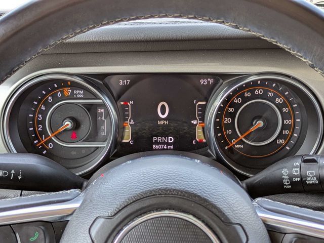 Used 2019 Jeep Wrangler Unlimited Sahara AWD/4WD image 26