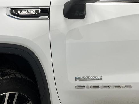 Used 2020 GMC Sierra 1500 SLE w/ X31 Off-Road Package image 37