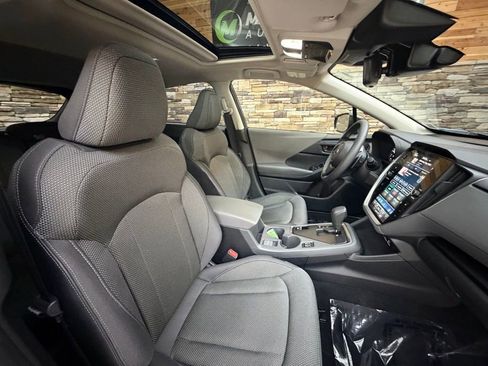Used 2024 Subaru Crosstrek 2.0i Premium image 15
