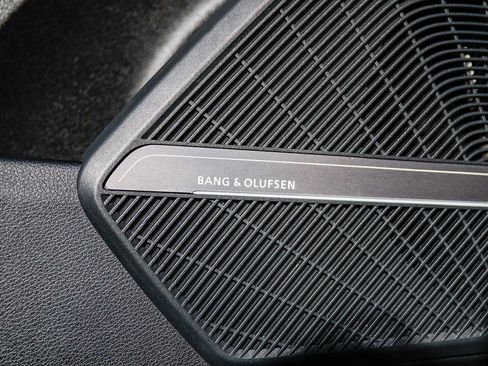 Certified 2023 Audi Q5 e Premium Plus w/ Premium Plus Package image 24