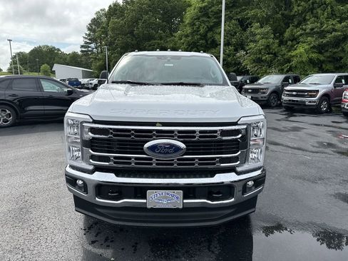 New 2025 Ford F350 XL w/ XL Chrome Package image 8