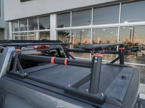 Used 2019 Chevrolet Colorado ZR2 w/ LPO, Premium Interior Package AWD/4WD image 21