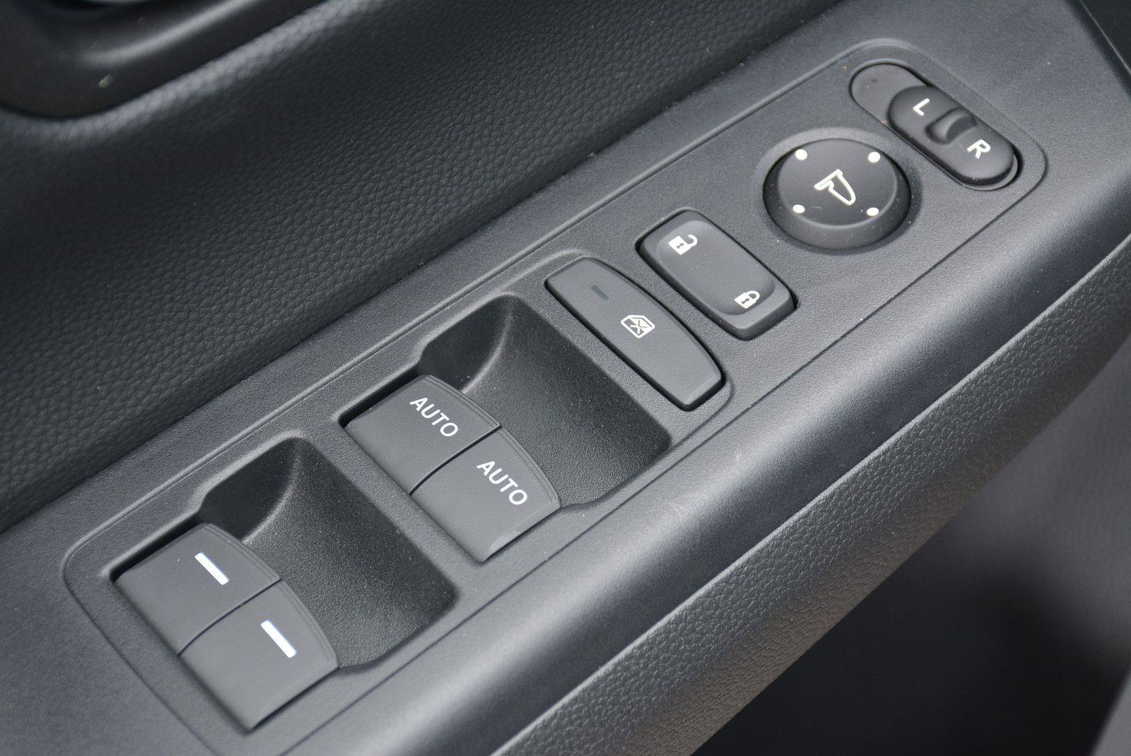 Used 2026 Honda CR-V EX image 10