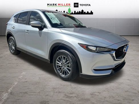 Used 2017 MAZDA CX-5 Touring w/ Preferred Equipment Package AWD/4WD image 8