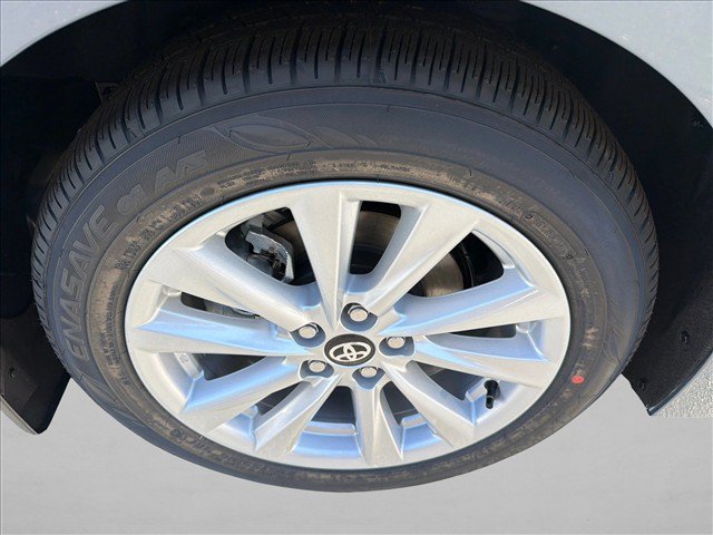 New 2027 Toyota Corolla LE w/ LE Premium Package FWD image 17