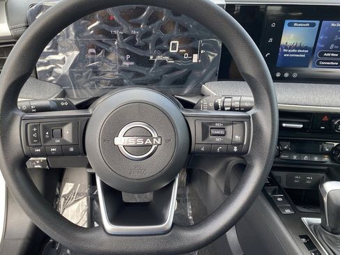 New 2026 Nissan Kicks SV image 29