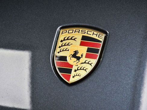 Used 2024 Porsche Macan image 93