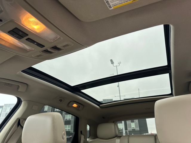 Used 2016 Cadillac SRX Luxury w/ Driver Awareness Package FWD image 25