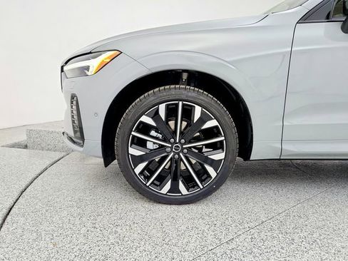 New 2026 Volvo XC60 B5 Ultra w/ Protection Package Premier image 29