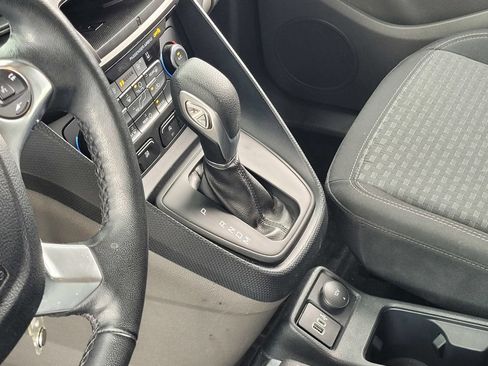 Certified 2023 Ford Transit Connect XLT FWD image 20