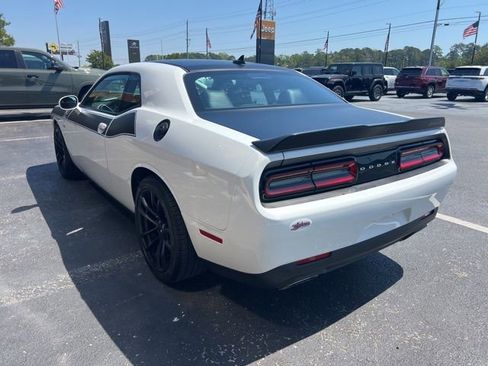 Used 2023 Dodge Challenger R/T Scat Pack w/ T/A Package image 20