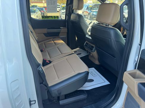 Used 2021 Ford F150 Lariat w/ Equipment Group 502A High image 12