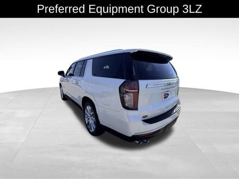 Used 2022 Chevrolet Suburban High Country w/ Max Trailering Package AWD/4WD image 5