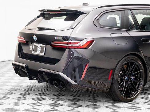 Certified 2026 BMW M5 Touring AWD/4WD image 36