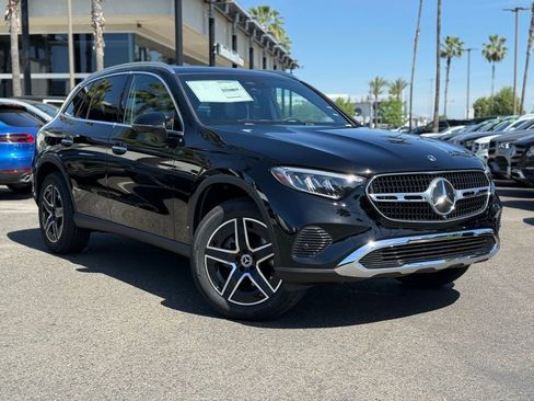 New 2026 Mercedes-Benz GLC 300 4MATIC image 1