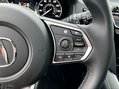 Used 2025 Acura RDX w/ Technology Package image 28