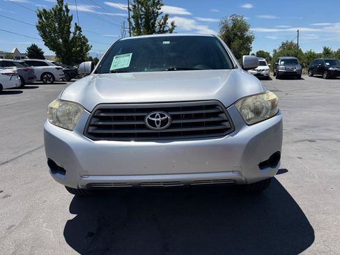 Used 2008 Toyota Highlander 2WD image 2