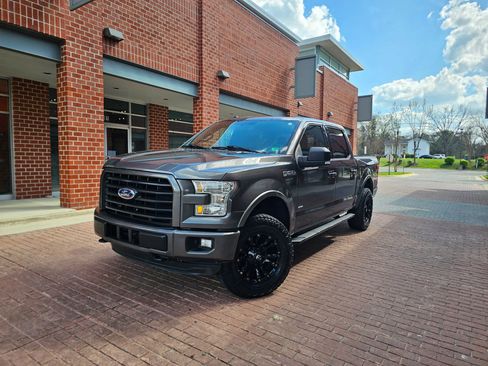 Used 2016 Ford F150 XLT w/ Equipment Group 302A Luxury image 3