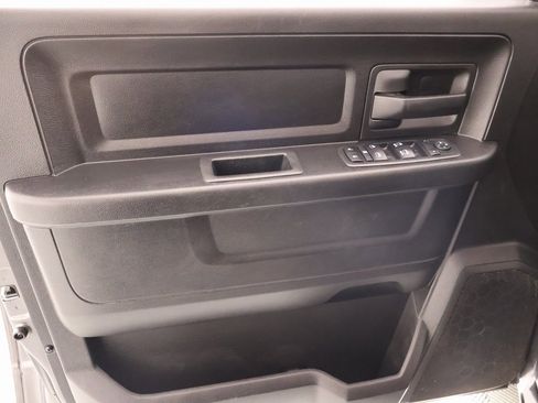 Used 2019 RAM 1500 Tradesman w/ Chrome Plus Package image 13