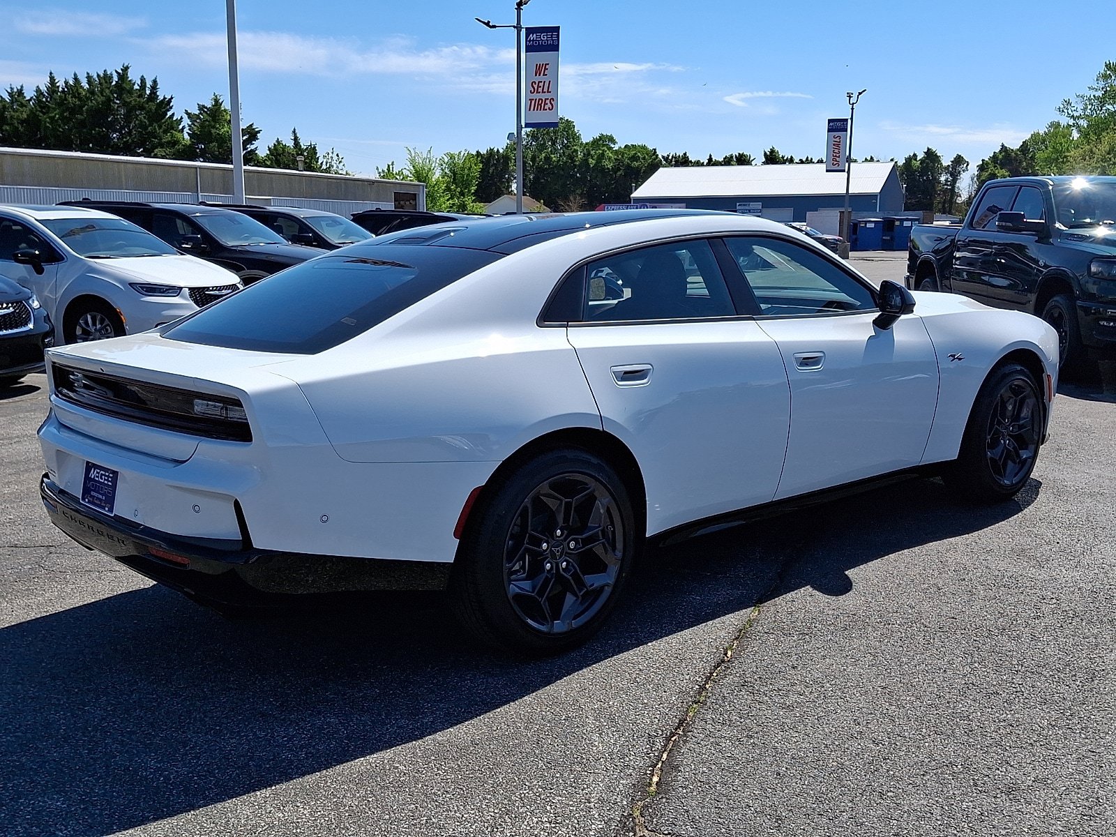 New 2026 Dodge Charger R/T w/ Driver Convenience Group AWD/4WD image 6
