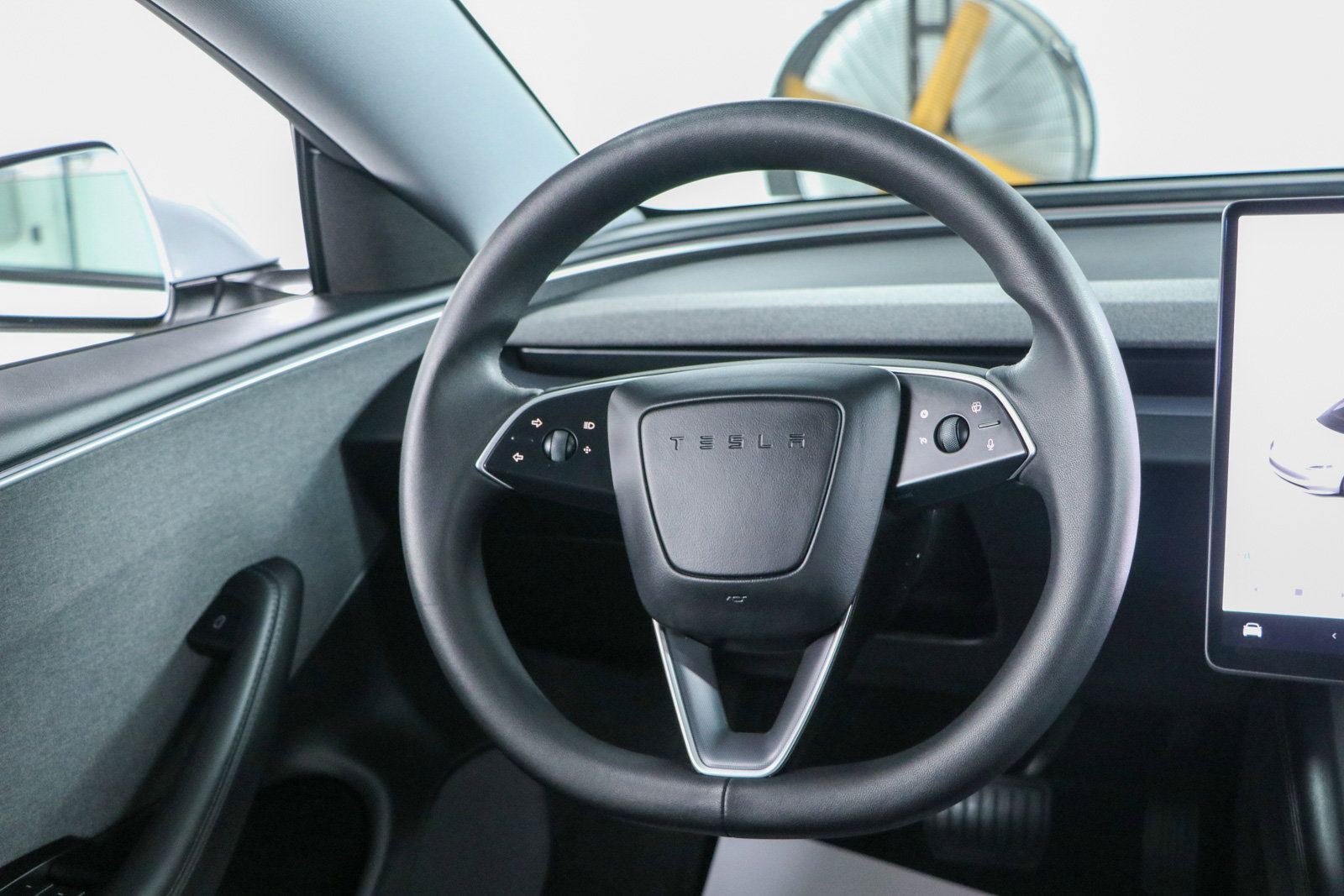 Used 2025 Tesla Model 3 Long Range RWD image 12