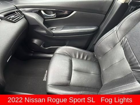 Used 2022 Nissan Rogue Sport SL w/ Premium Package image 12