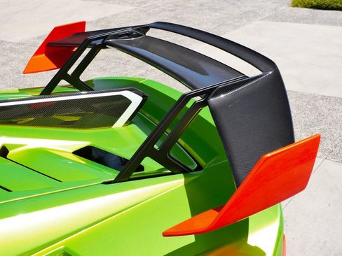 Used 2023 Lamborghini Huracan STO RWD image 14