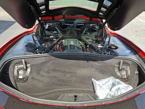 Used 2023 Chevrolet Corvette Stingray Coupe w/ Z51 Performance Package RWD image 28