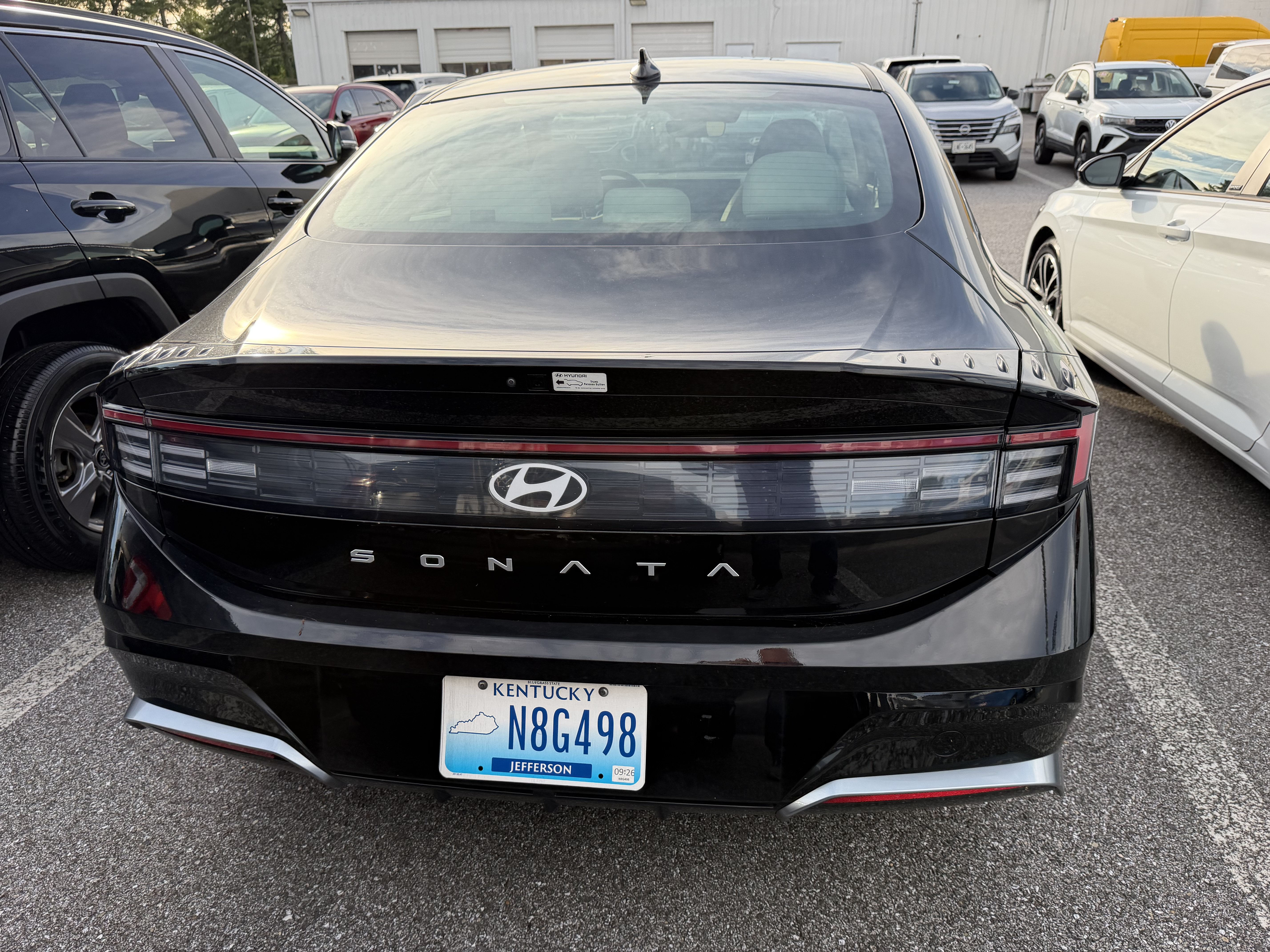 Used 2025 Hyundai Sonata SEL FWD image 8
