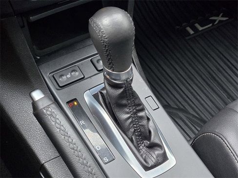 Used 2020 Acura ILX w/ Premium Package image 17