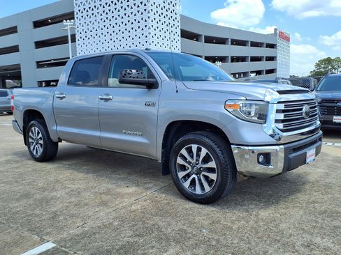 Used 2019 Toyota Tundra Limited w/ Limited Premium Package RWD image 2