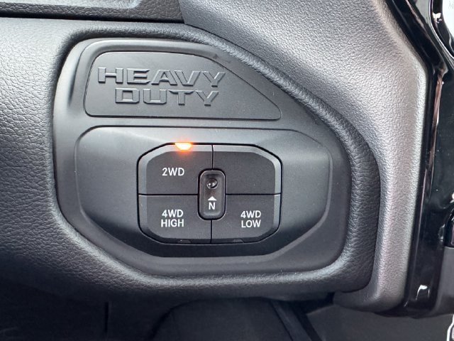 New 2027 RAM 3500 Big Horn AWD/4WD image 36
