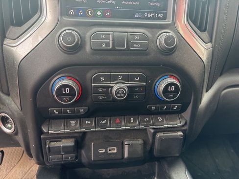 Used 2020 Chevrolet Silverado 2500 LTZ w/ LTZ Plus Package AWD/4WD image 18