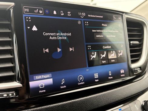 Used 2022 Chrysler Pacifica Touring-L FWD image 28