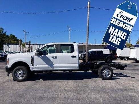 New 2026 Ford F250 XL image 6
